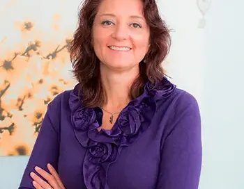 a picture of Dr. Peggy Rios, a Licensed Psychologist
